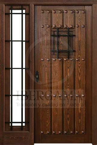 Puerta de Tablones y Ventanuco con Fijo y reja + Clavos
